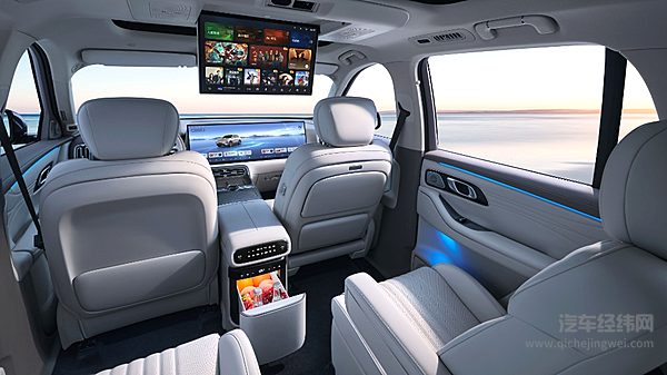 25万元左右可入手 深蓝S09与银河M9谁能打动家庭用户？