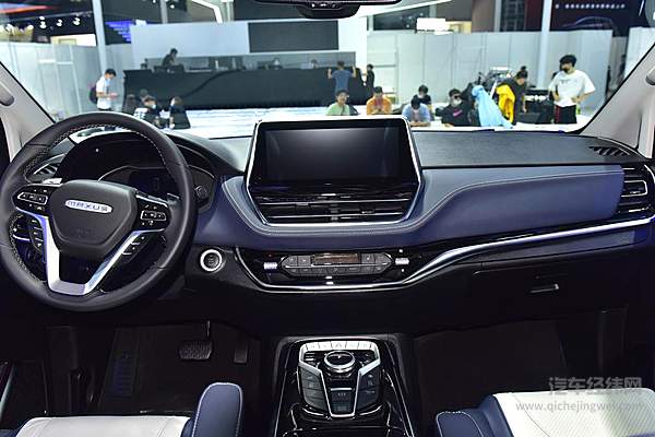 北京车展上“一枝独秀” 上汽大通踏入氢燃料电池乘用车领域  