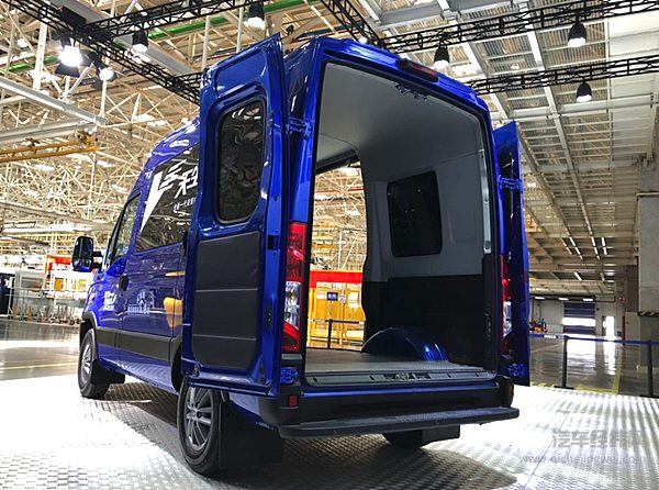 “移动仙府”终极形态 依维柯成就专属“凡人修仙”路