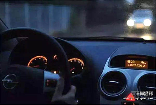 定速巡航又出事了？定速巡航系统大解密！