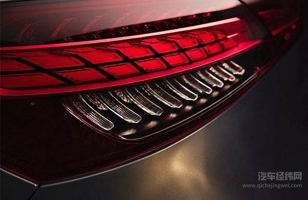 40万元级别的中大型轿车 蔚来ET7和奔驰E级谁更胜一筹？