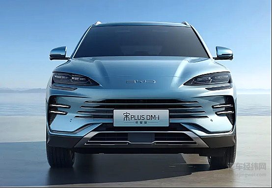 深蓝S05亮相成都车展 走性价比路线能否挑战宋PLUS？