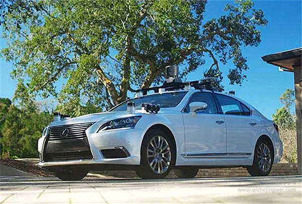 丰田TRI第一款自动驾驶测试车