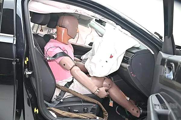 没有绝对的安全 C-IASI和C-NCAP碰撞测试谁更靠谱？