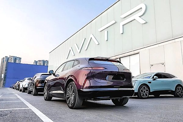 基础性能都不错 阿维塔07靠华为战胜领克08？