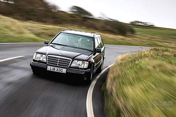 它来了！一年一度的“中国国际名城经典车拉力赛”即将开幕！