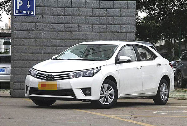 你人生中第一辆车是什么车？开了几年了？怀念吗？