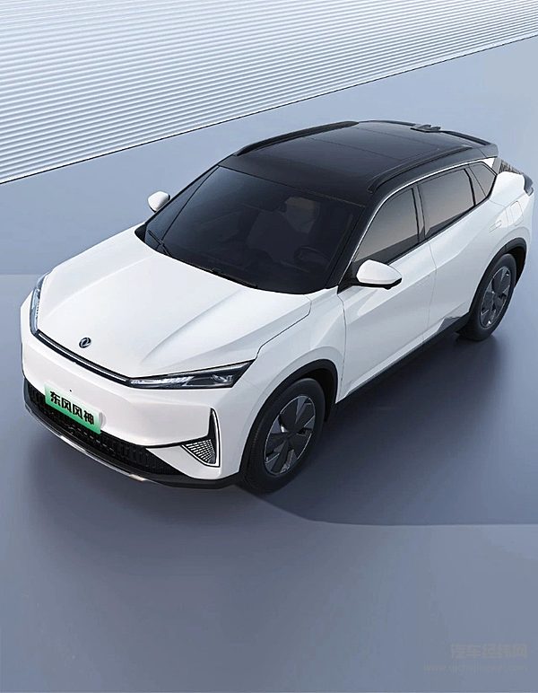 转型突破赶超跨越 东风连出四款新车 两款已开启预售