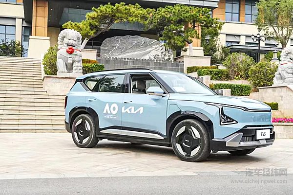官方指定接待用车交付 起亚EV5将为2025澳网中国发布会提供绿色出行服务