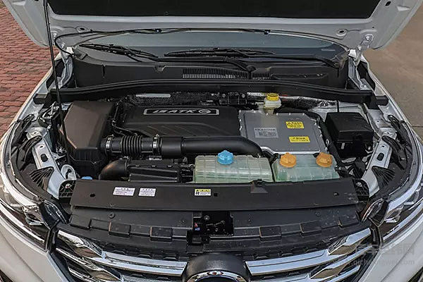 纯电来临前的技术鸡肋？七大自主品牌PHEV技术盘点