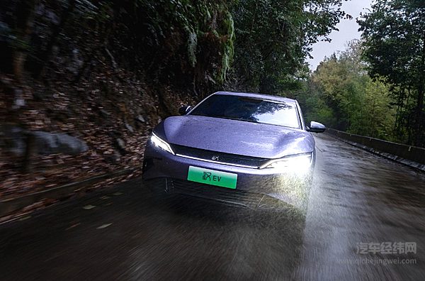 小米入局压力倍增 国内车企合作共赢还是相互竞争？