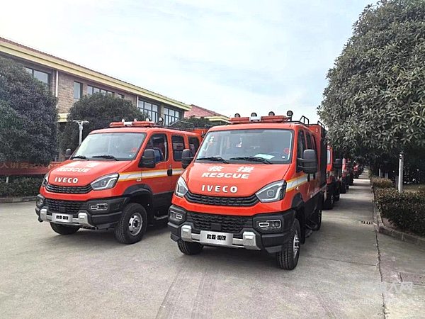 使命必達(dá)的森林守護(hù)者——歐霸·雷霆消防車助力打贏生態(tài)保衛(wèi)戰(zhàn)