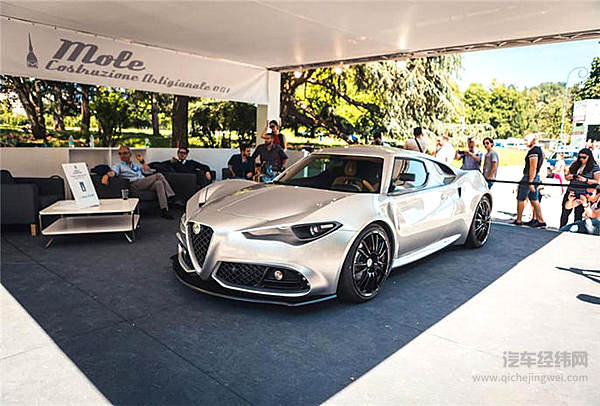 亲临2018都灵车展，在城堡与公园中跟意大利车迷疯狂一把