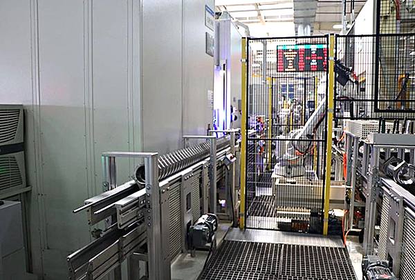 走进世界级卡车制造基地  解读解放行业领先奥秘