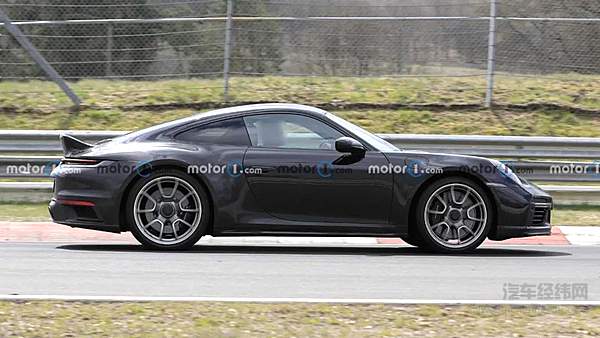 纽北惊现保时捷911神秘新车 预计2022年初亮相