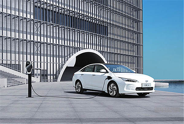 破解新能源与国际化 几何A从数学英语里找到答案！