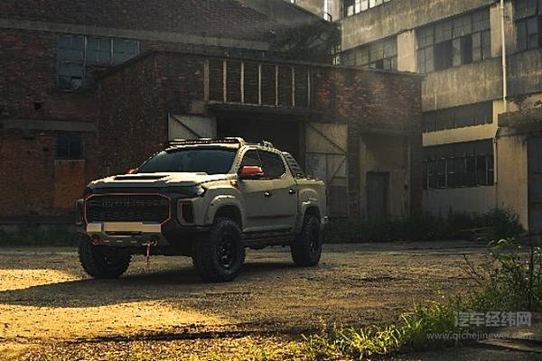 “全民定制”玩家上汽大通MAXUS再度携作亮相 上汽牛魔王诠释皮卡定制标杆