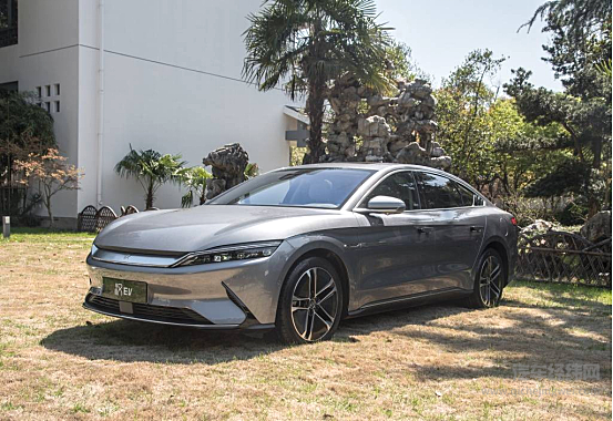 不愧为新能源汽车领军者 比亚迪6月新能源销量同比大涨207.1%