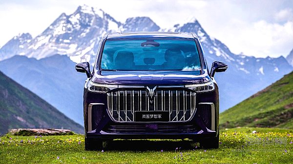 降续航、砍配置 岚图梦想家EV版这套组合拳怎么样？