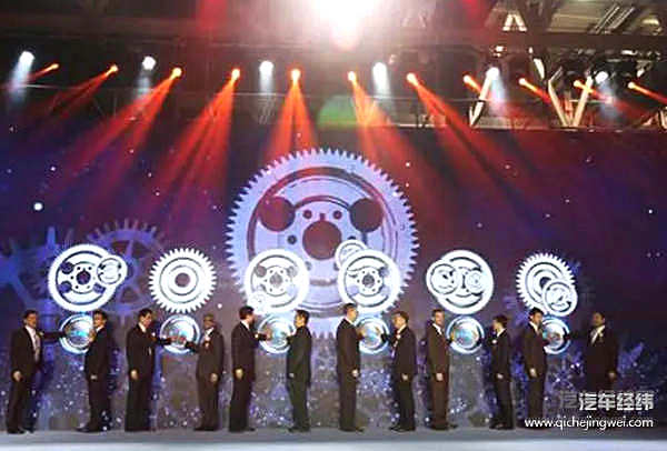 福田康明斯成立十周年之际迎来第一百万台发动机下线