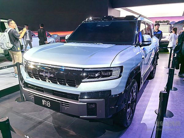 45.98万元起售 新款普拉多上市对比豹8如何选？