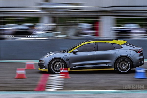 电动车门究竟是黑科技 还是华而不实的配置？