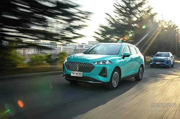 WEY首款HEV车型 “玛”上驾到