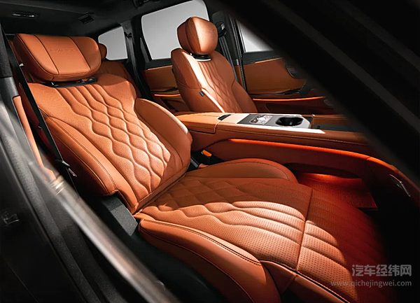 星途揽月C-DM再添重量级车主中国力量代表拳王张志磊家乡提新车