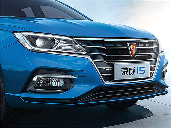 国六5.99万就能买 荣威i5加冕“国民家轿”！