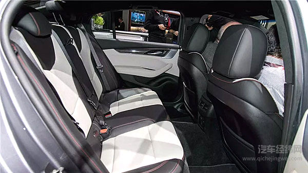 别眨眼，纽约车展的新车更棒！