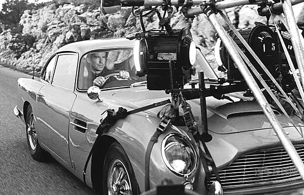 “哄抢”阿斯顿马丁的中国买家