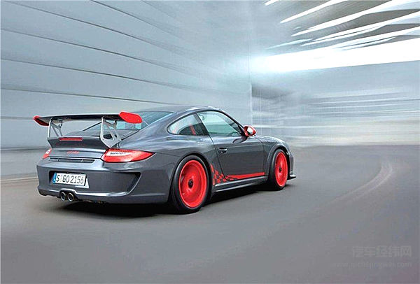 北京车展亮相：赛道精神领袖 新款保时捷911 GT3 RS