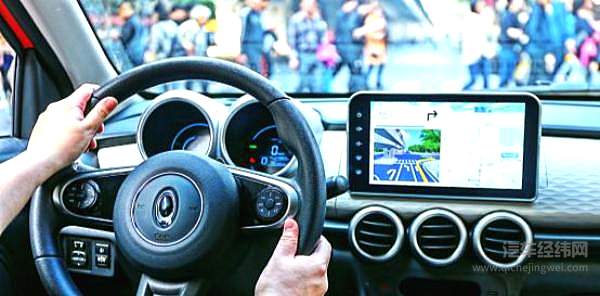 人大代表王凤英：应多措并举促进小型电动车快速发展！