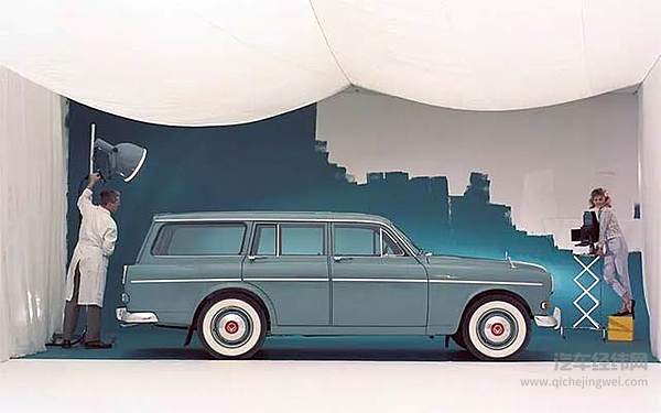 世界上有两种旅行车，一种是沃尔沃，另一种是其他