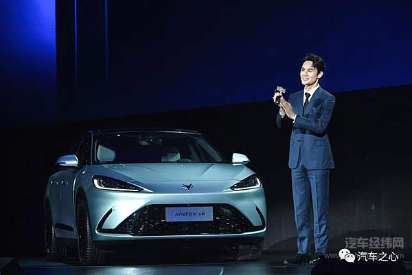 华为 HI 上车 自动驾驶轻松干掉特斯拉？38.89万你买吗？