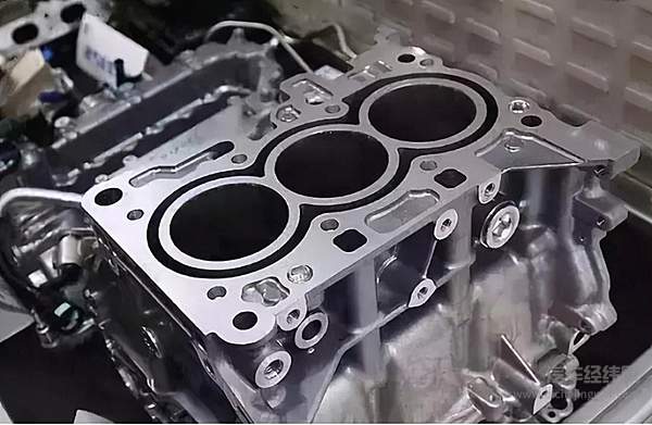 思域全系恢复四缸机 日产奇骏试水三缸