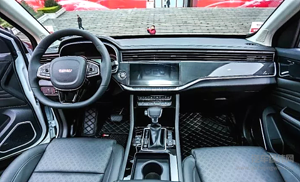 中大型自主SUV再添“搅局者” 潍柴U70正式上市！