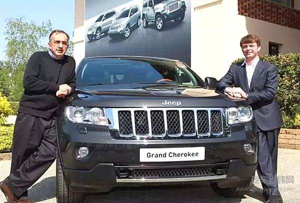 那个从不打领带、喊出“我们都会被中国品牌赶走”的老马，先一步走了！