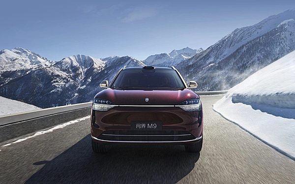 50万级大型SUV二选一 岚图泰山能否挑战问界M9？
