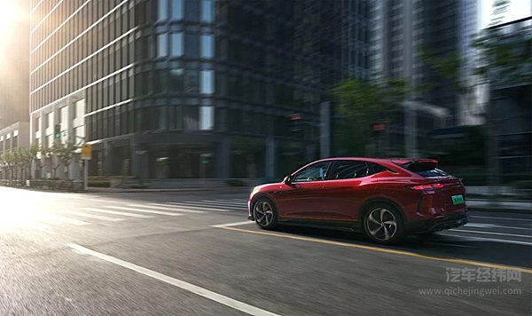 3.8亿权益感恩10万+用户 比亚迪腾势N7智能沟通会启幕 加推高快智驾包