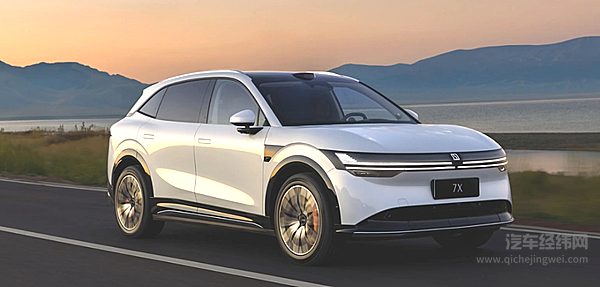 纯电SUV巅峰对决！阿维塔07与极氪7X谁更强？