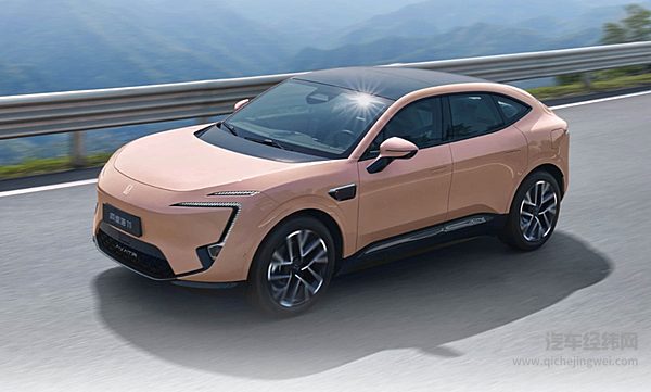  阿维塔11和智界R7玩法一致 哪一款实力更强？