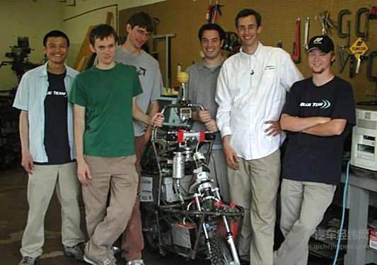 特朗普赦免“无人车大盗” 真正原因是什么？