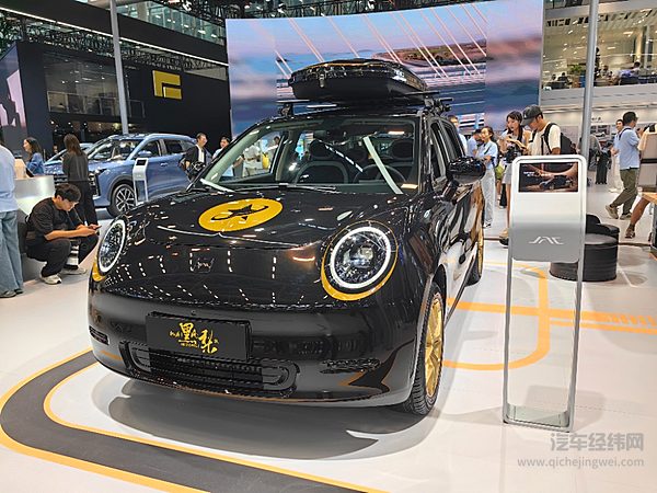 瞄准代步市场 蔚来萤火虫与钇为3黑凤梨版谁更强？
