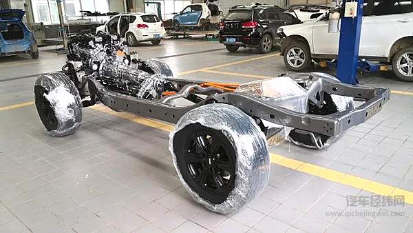 长城3.0T V6+9AT+4WD