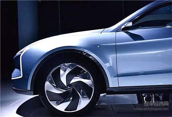 先见其车再闻其名 SF MOTORS是谁？