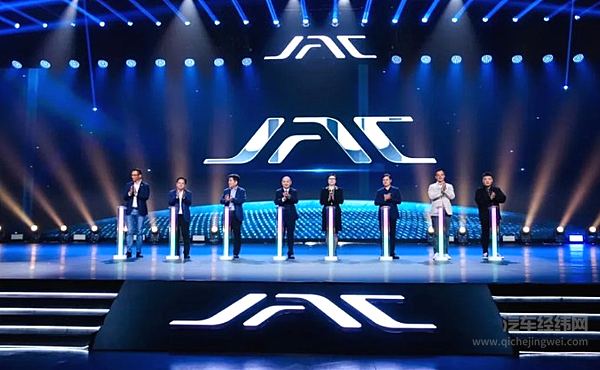 见证中国“智造”力量 瑞风RF8护航2024中国品牌日！