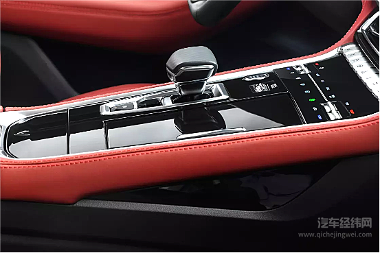 国产中型SUV崛起 长安CS85 COUPE和瑞虎8 PLUS谁更能得人青睐？