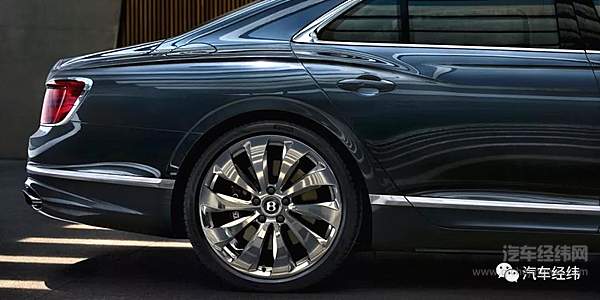 宾利飞驰而来 骨子里透露着奢华气质！