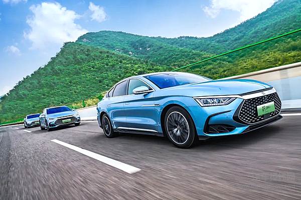 比亚迪汉DM-i冠军版巅峰试驾会——石家庄站